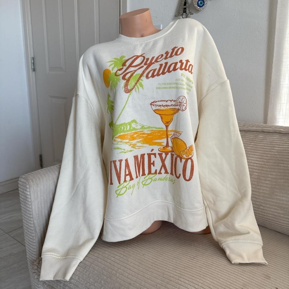 New Puerto Vallarta Viva Mexico cream sweatshirt